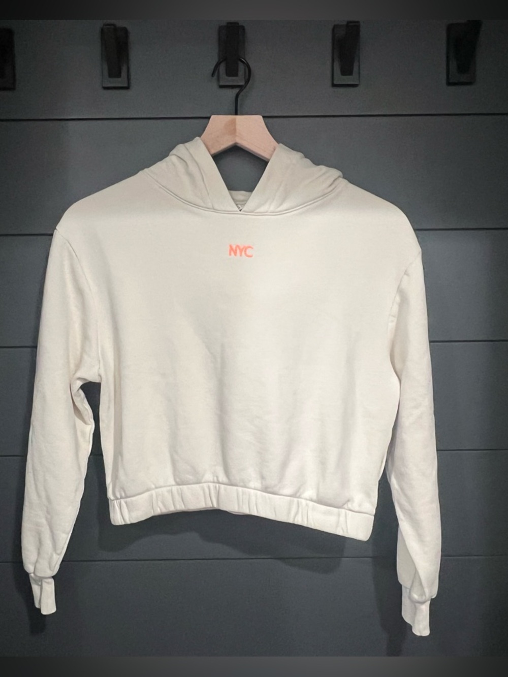 H&M Girls Cropped Cream Hoodie with NYC Logo